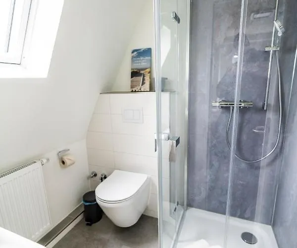 Hoekis-zimmervermietung 2 דירה *